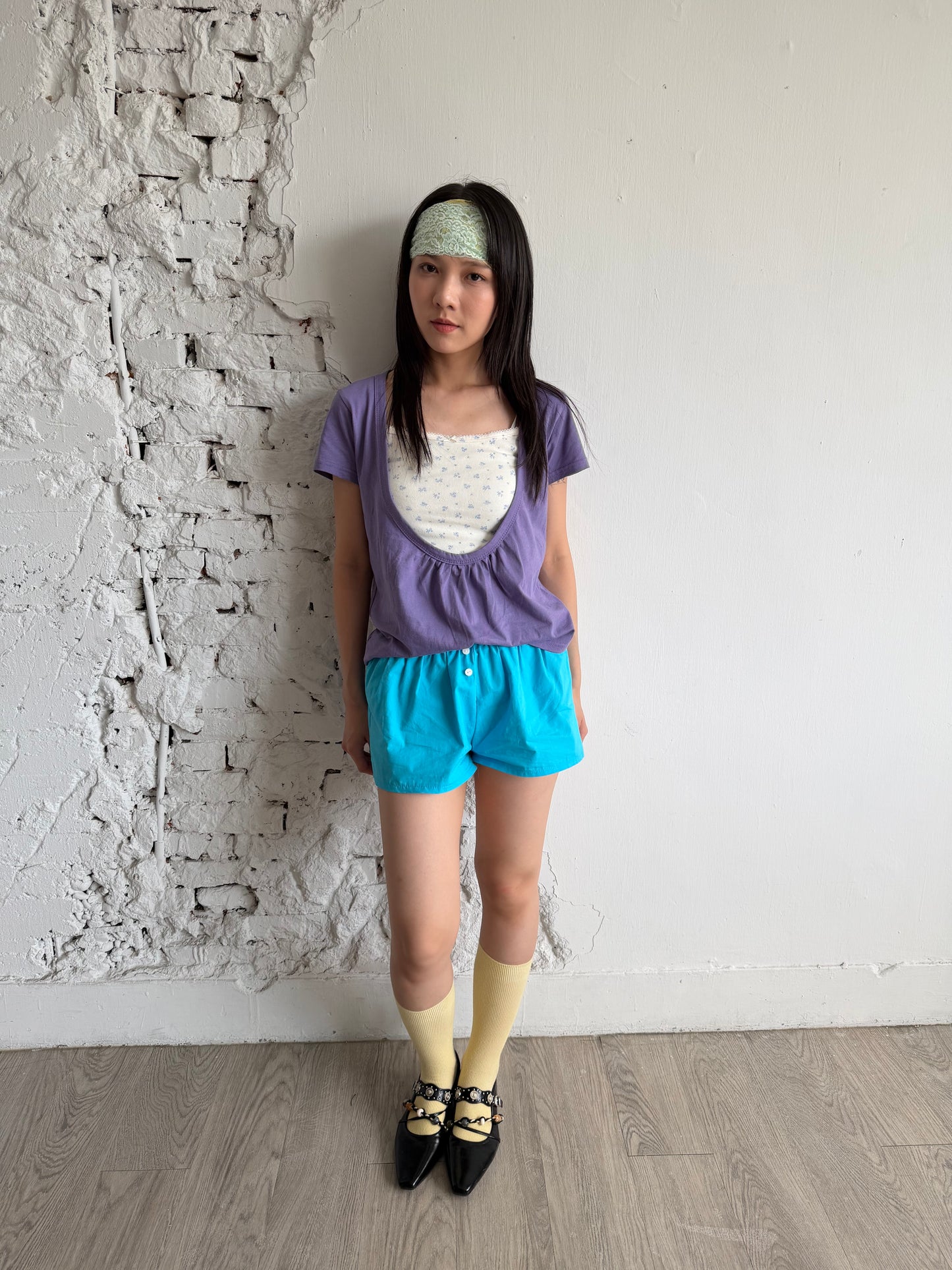 U-neck cotton top