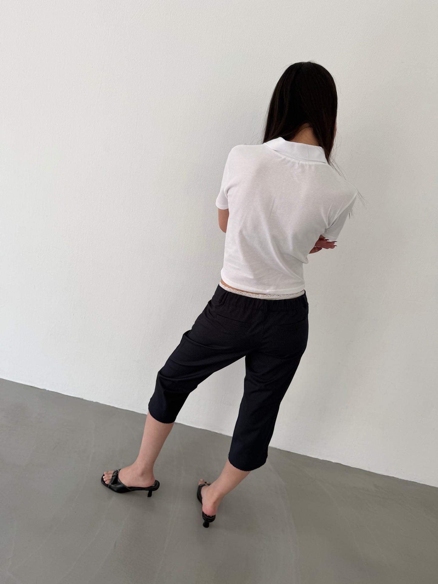 Suit lace capri pants