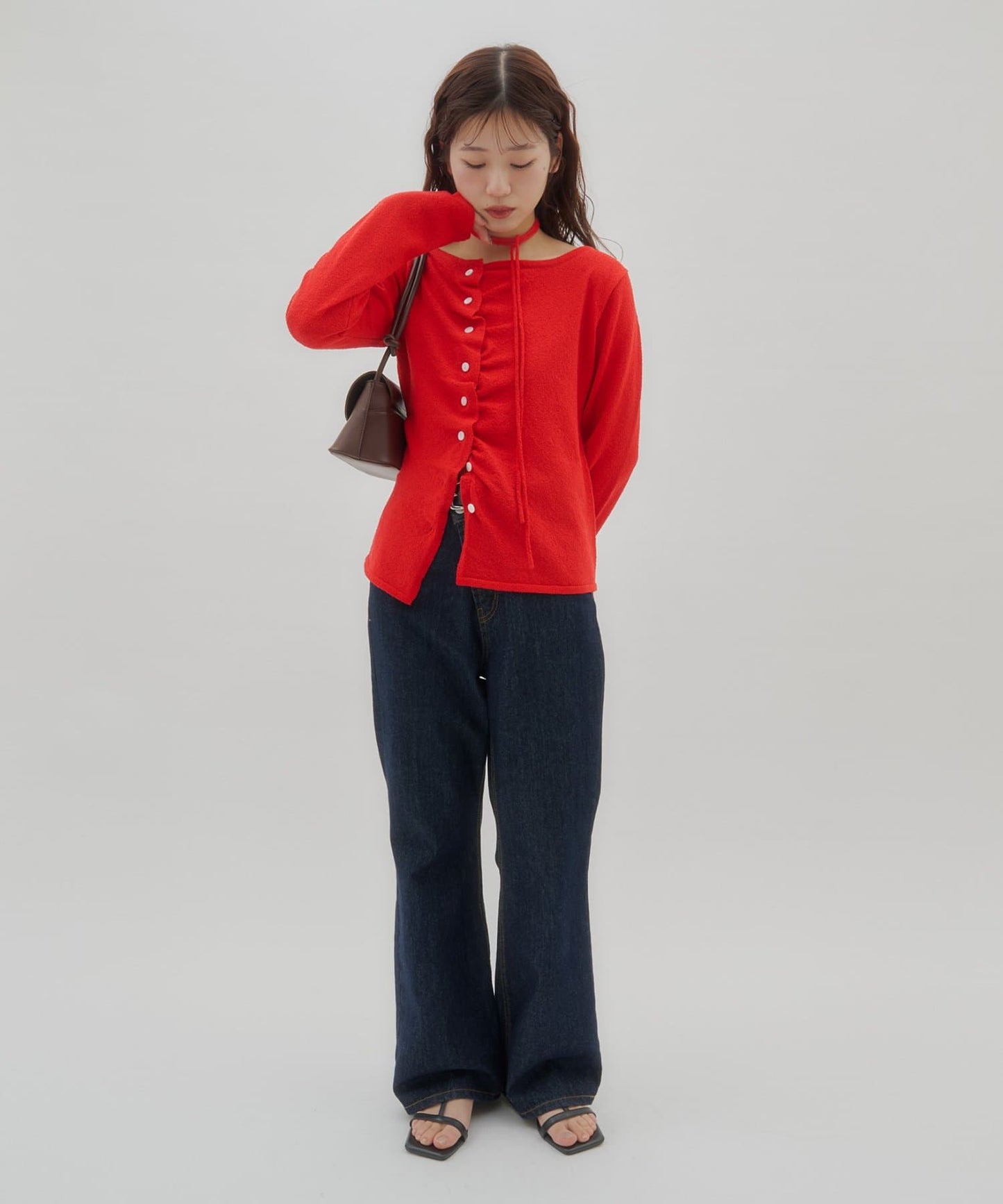 （sale 至8/23 22:00）皺摺鈕扣開襟衫