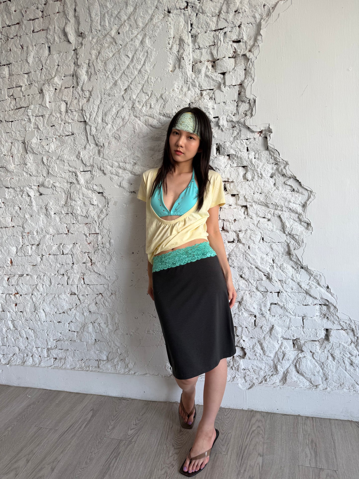 U-neck cotton top