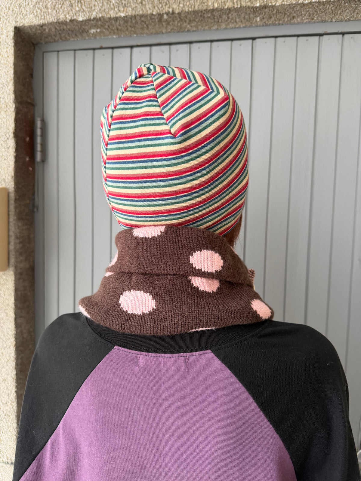 Polka dot knit button hat