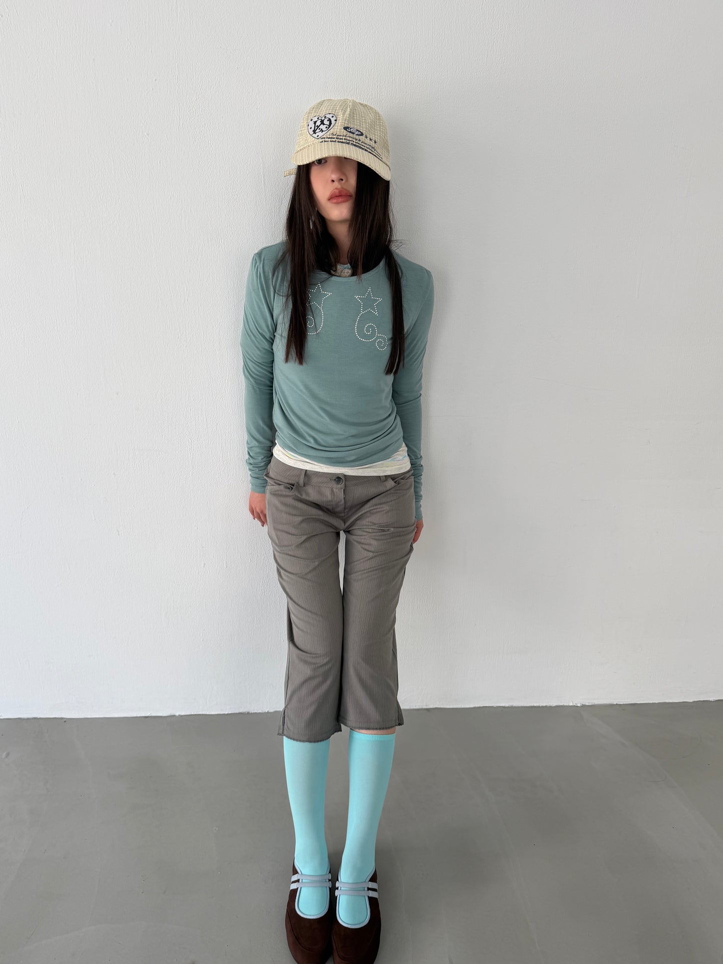 Suit lace capri pants