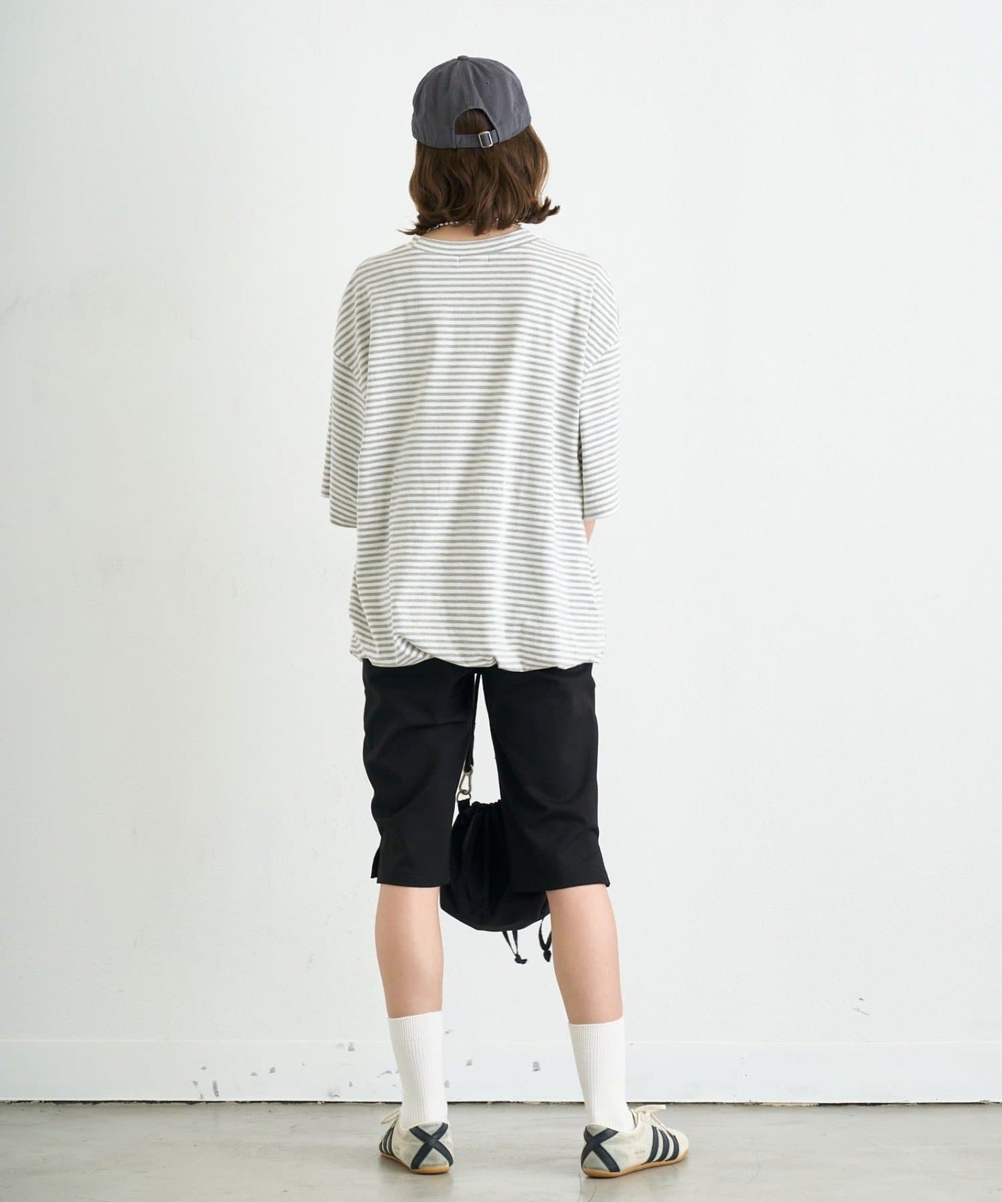（sale 至8/23 22:00） CIAOPANIC TYPY 下擺氣球廓形寬版短袖 TEE