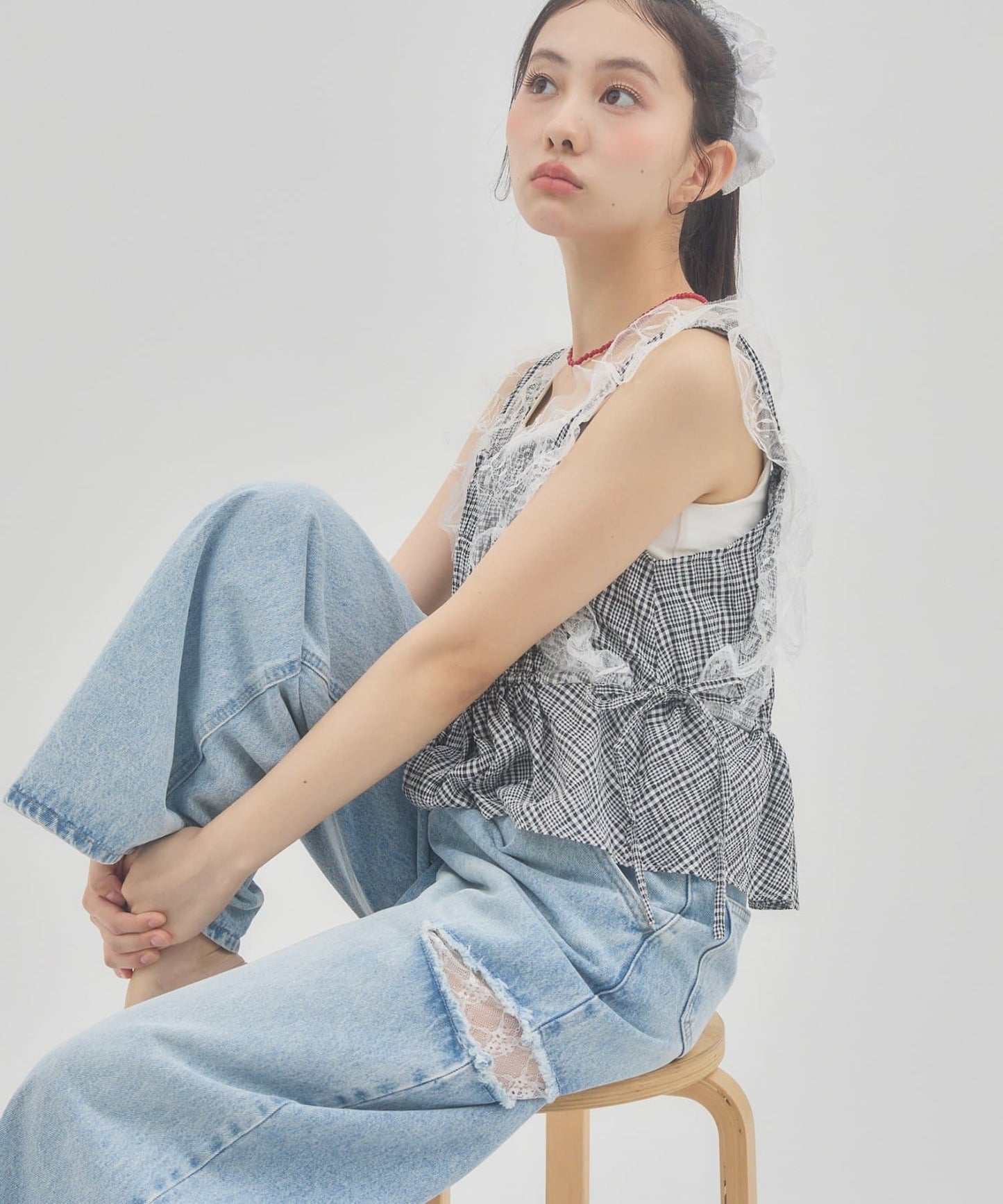 （sale 至8/23 22:00）蕾絲肩帶抓皺背心