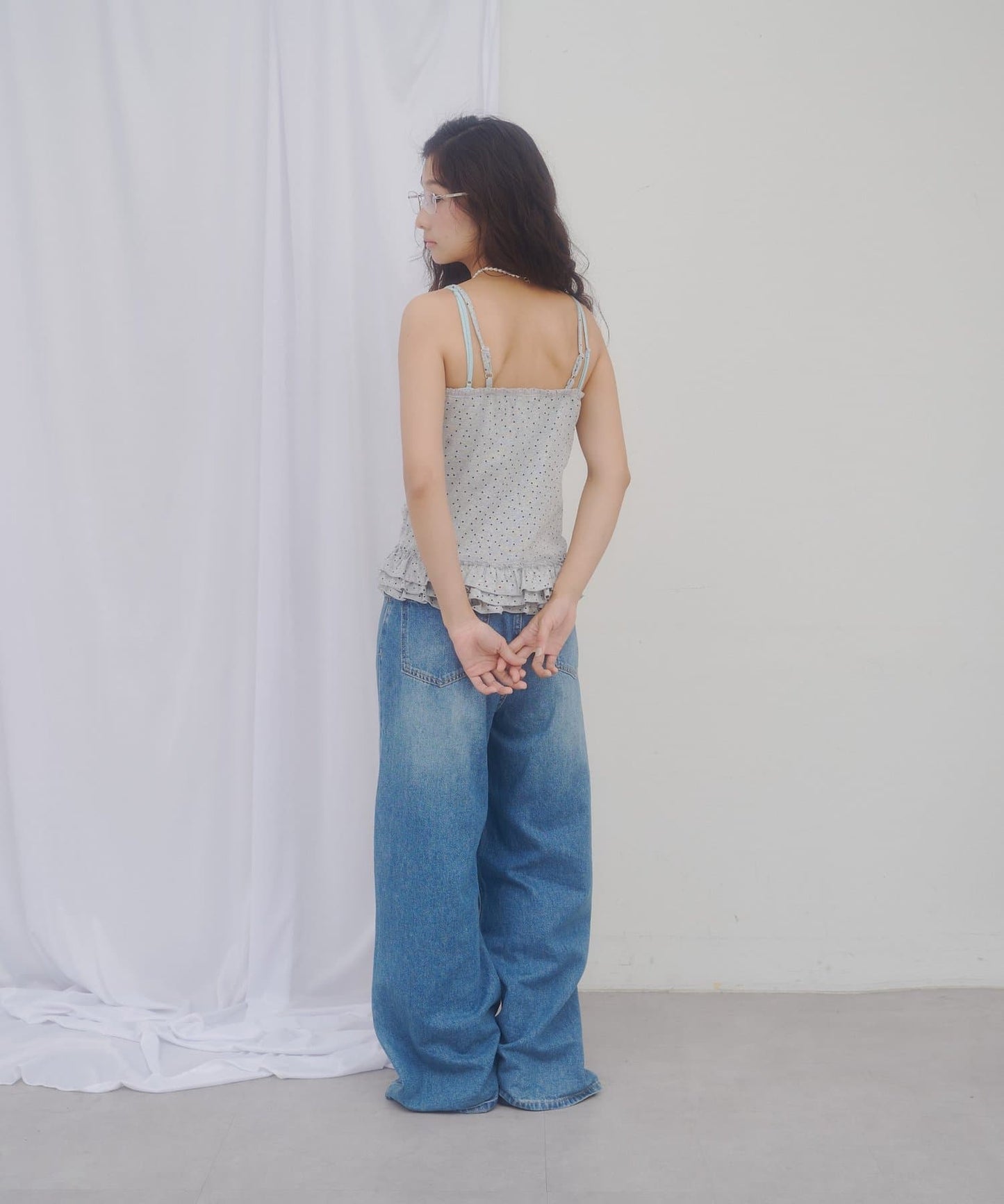 （sale 至8/23 22:00）下擺荷葉邊印花細肩背心