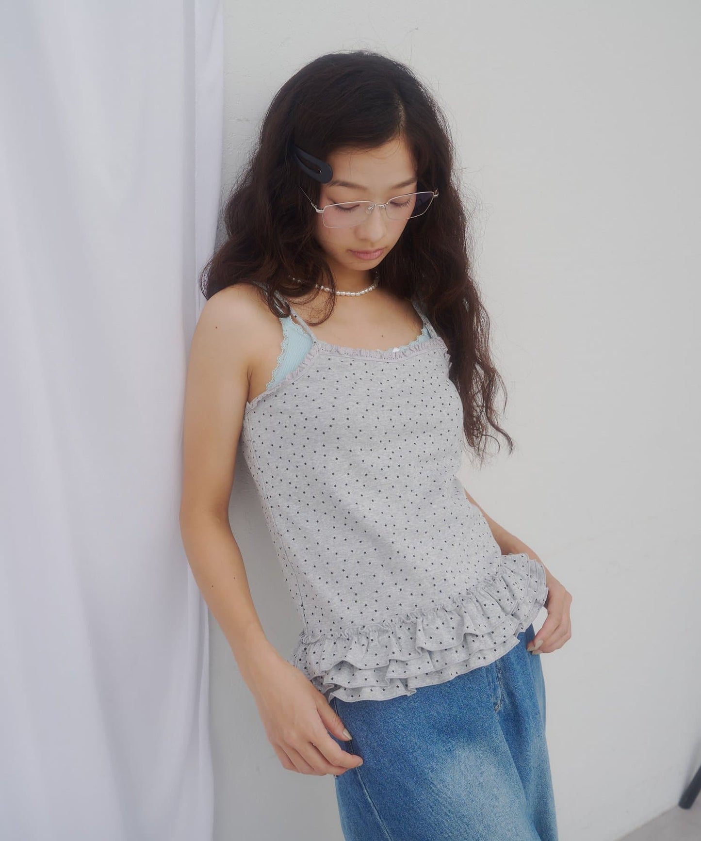 （sale 至8/23 22:00）下擺荷葉邊印花細肩背心