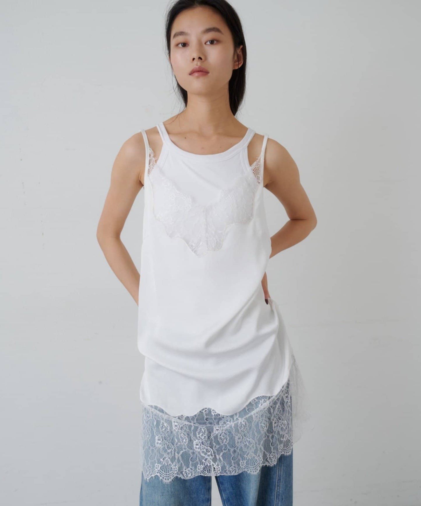 （sale 至8/23 22:00）SHENERY 蕾絲吊帶背心