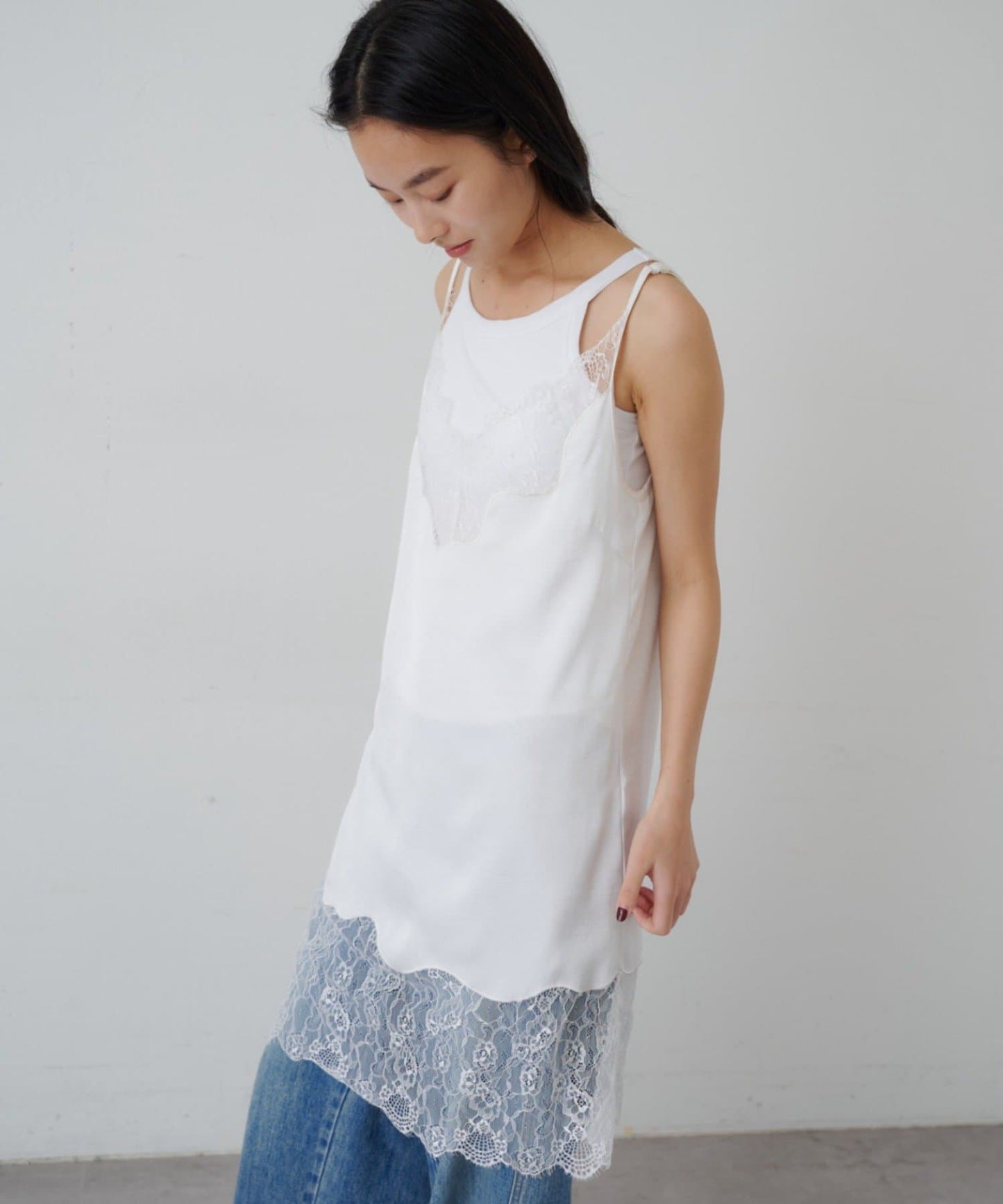 （sale 至8/23 22:00）SHENERY 蕾絲吊帶背心