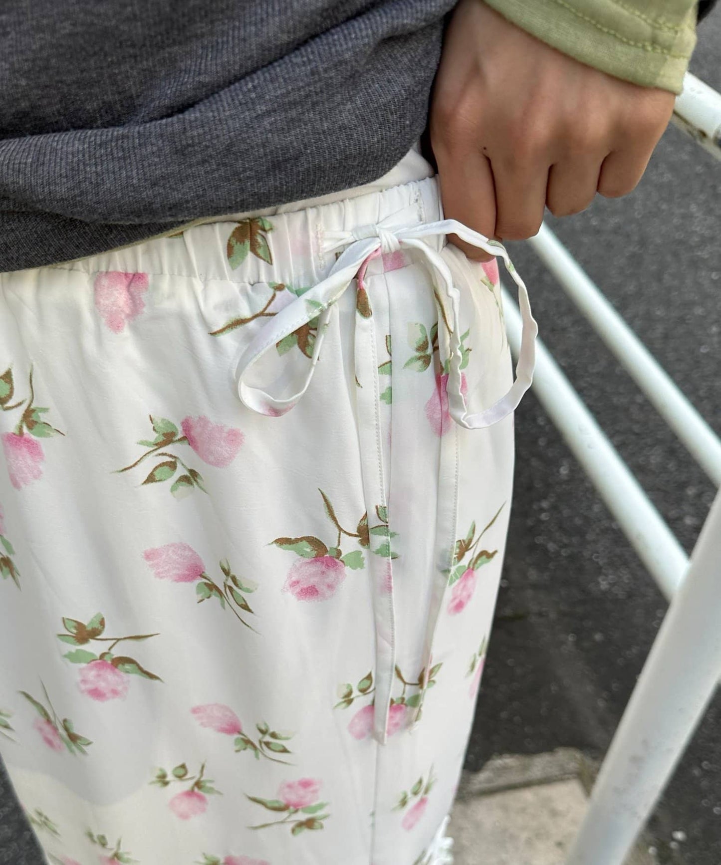 Discoat umm 皺摺緞面印花裙