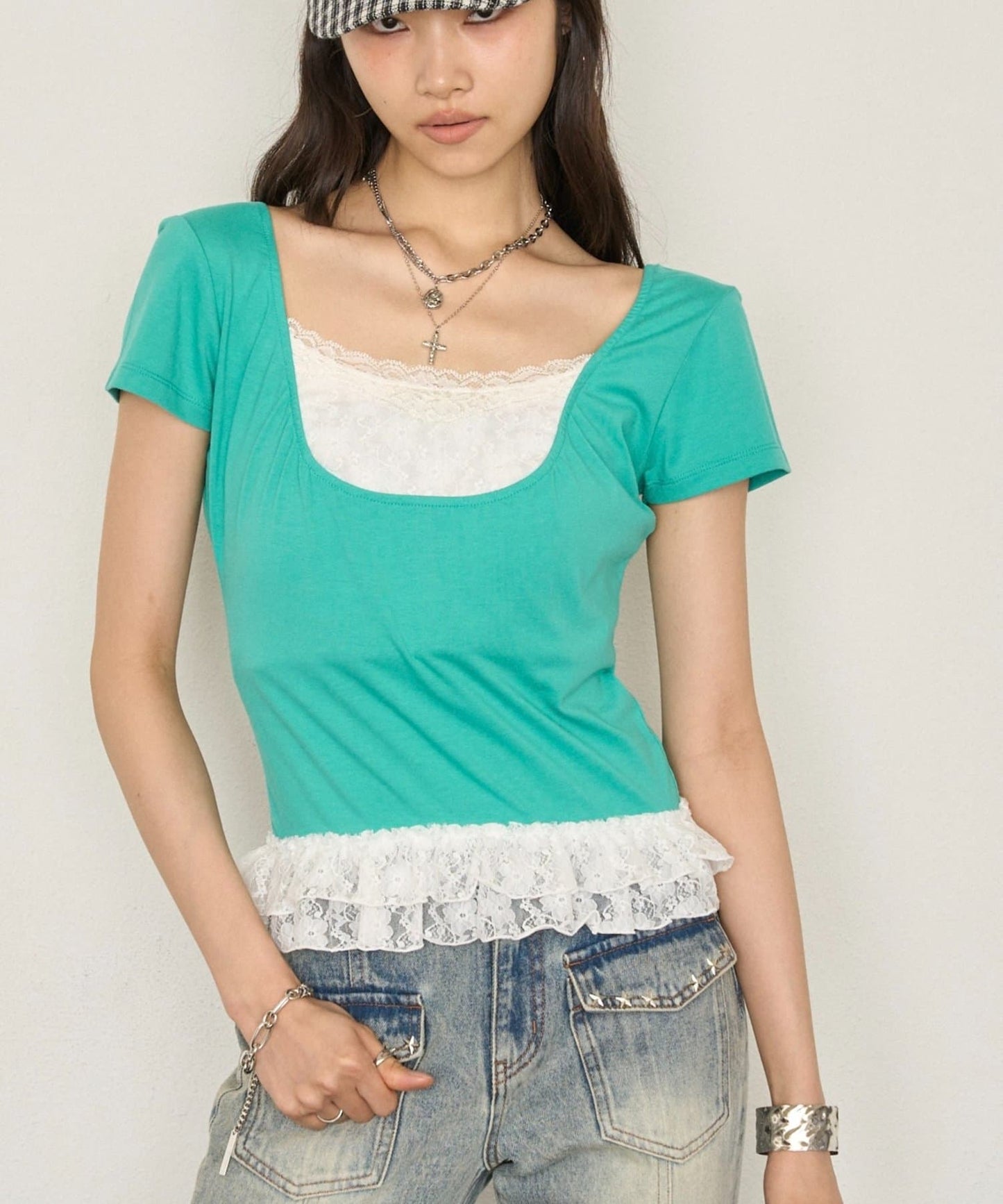 （sale 至8/23 22:00）WHO'S WHO gallery 附bra 蕾絲層次細肩帶背心