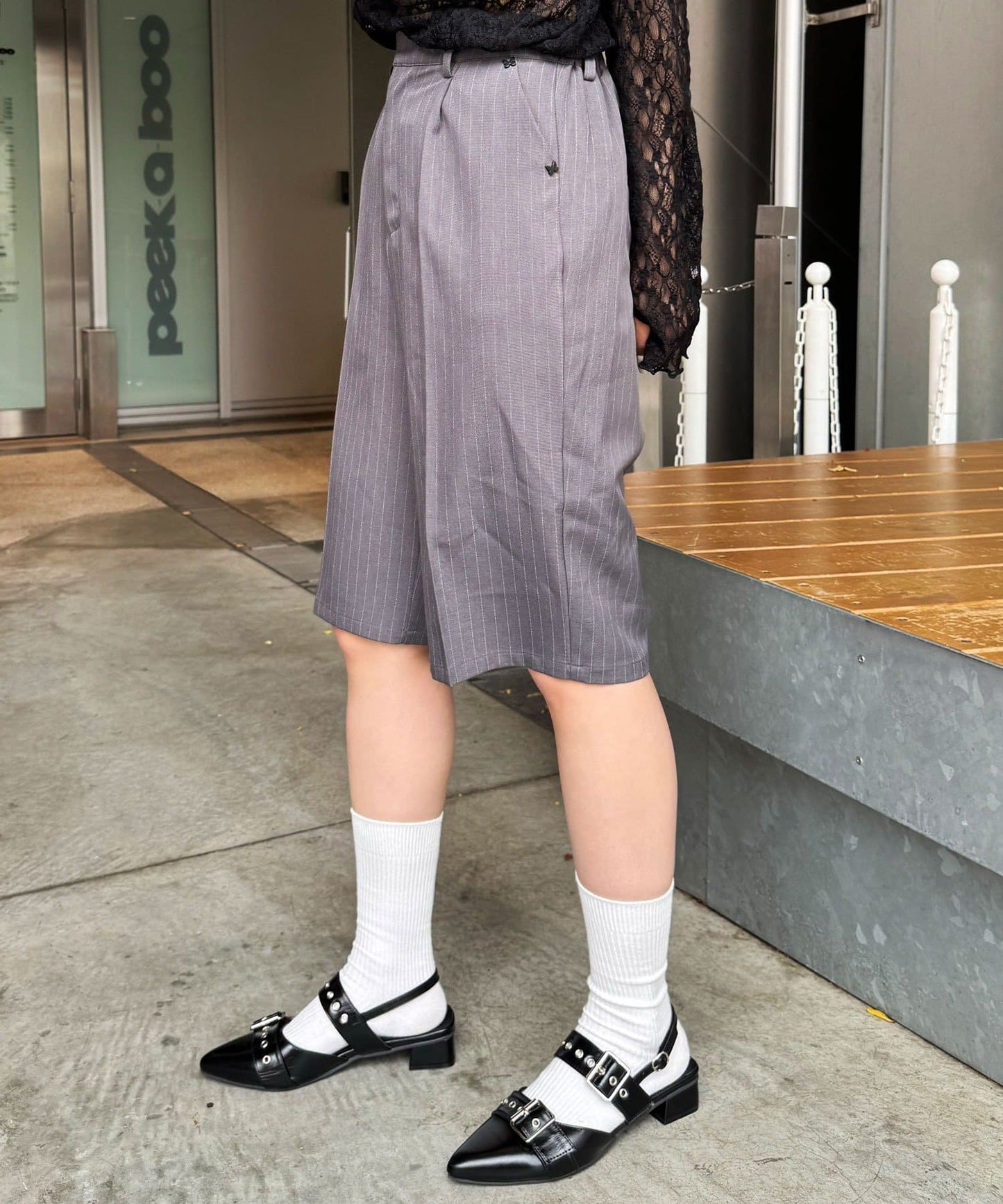 （sale 至8/23 22:00）Ciaopanic 蝴蝶鉚釘七分褲