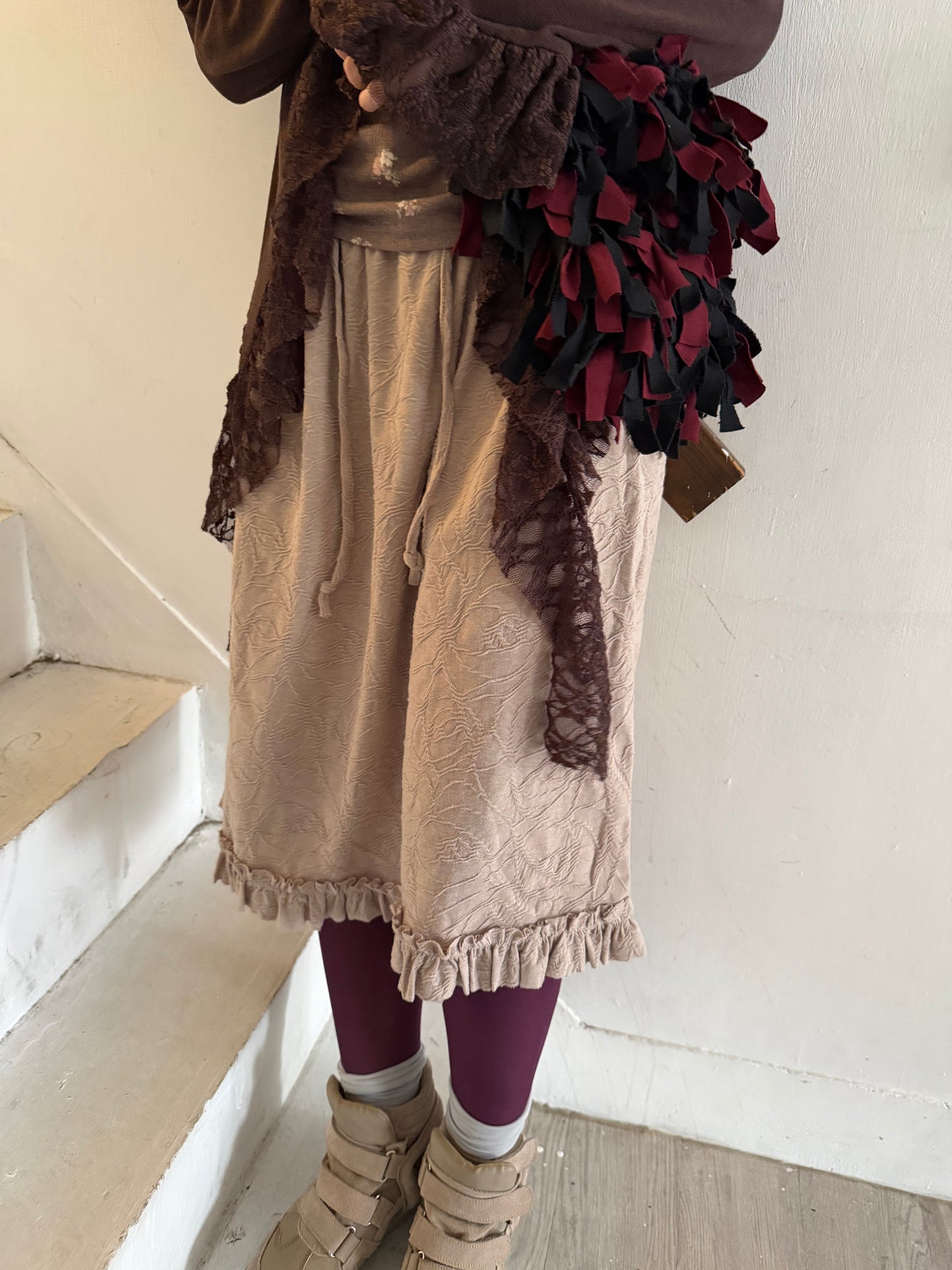 Embossed lace elastic cotton skirt
