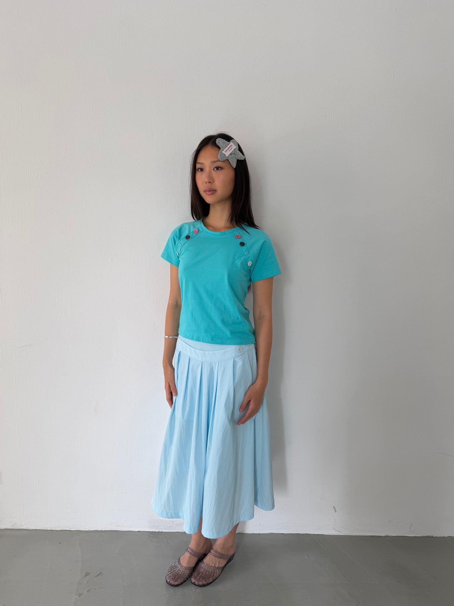 Cute button t-shirt