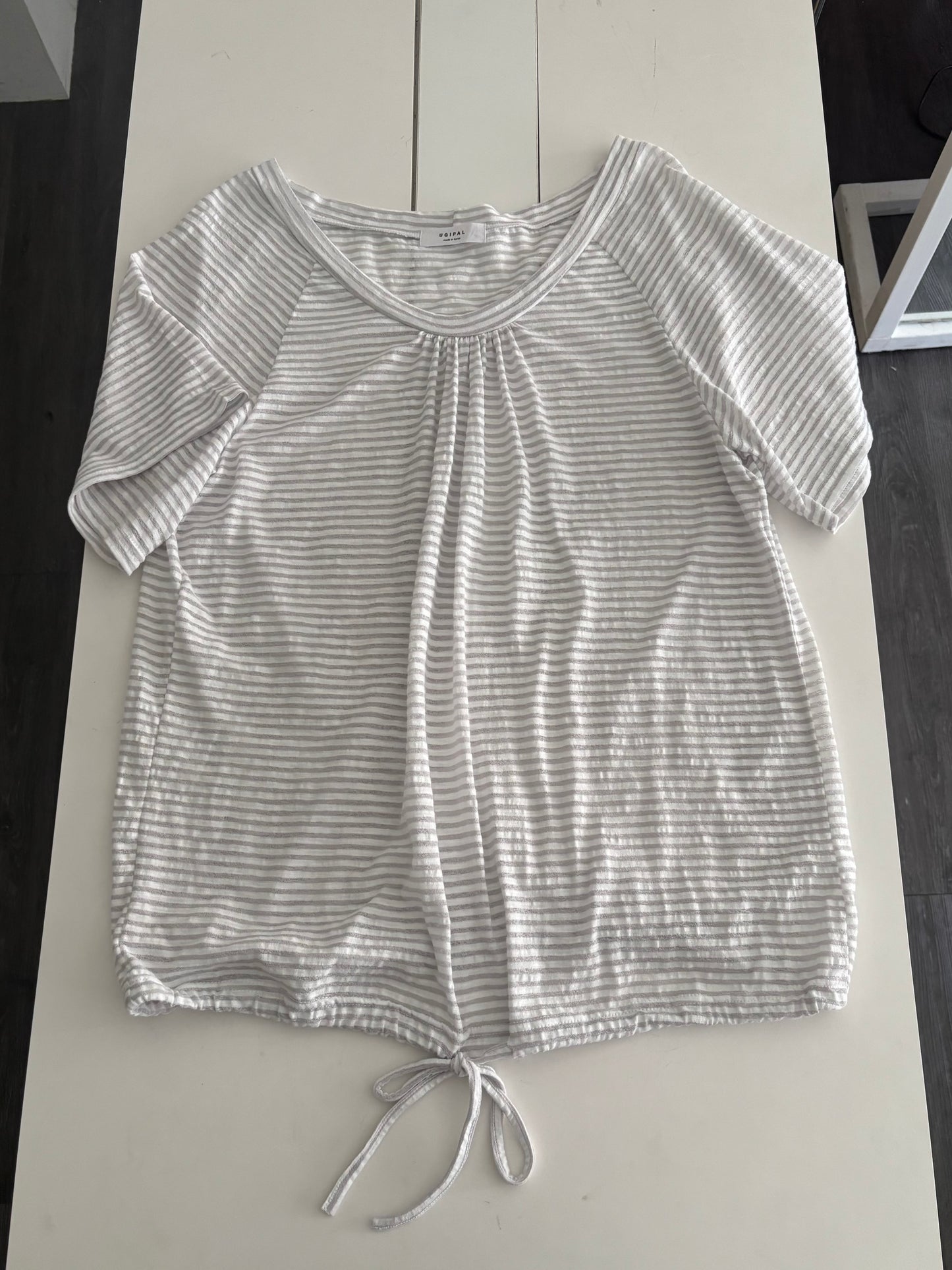 Loose striped long top