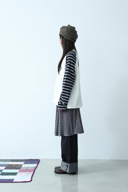 Button-down jeans