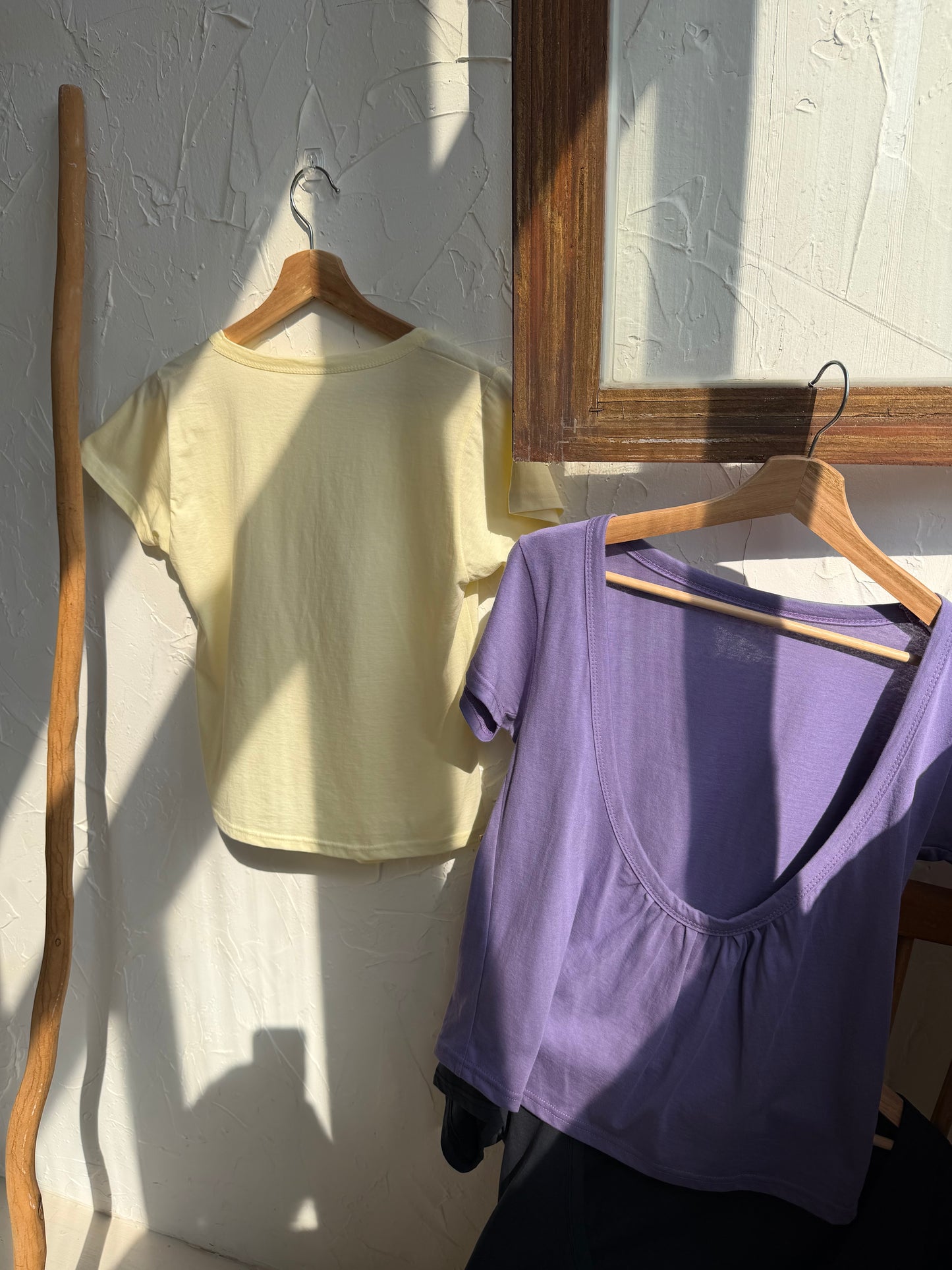 U-neck cotton top
