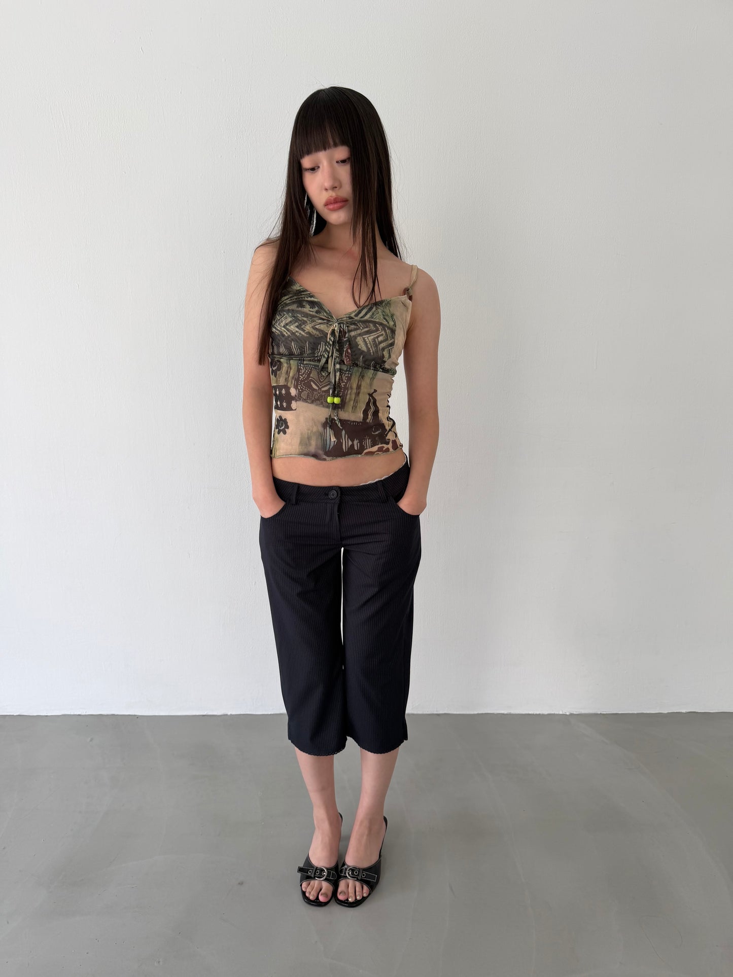 Suit lace capri pants
