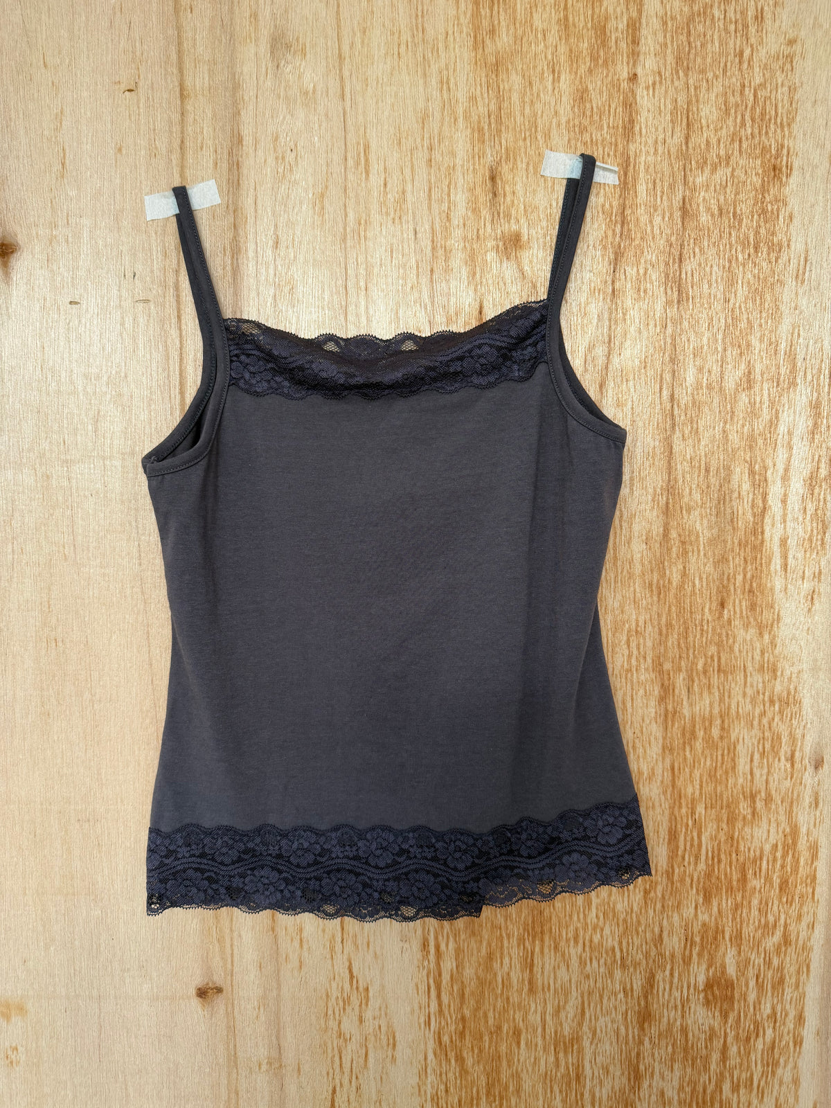 Lace-detail button-front tank top
