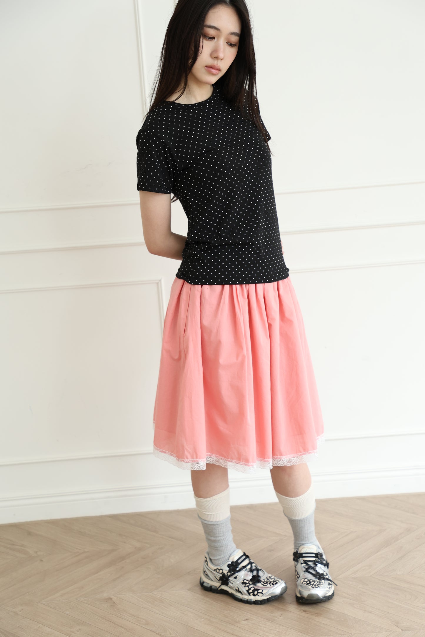 Basic polka dot short-sleeved top