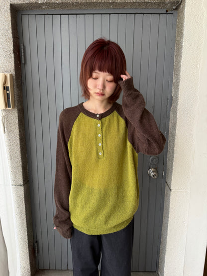 Henley collar knit raglan top
