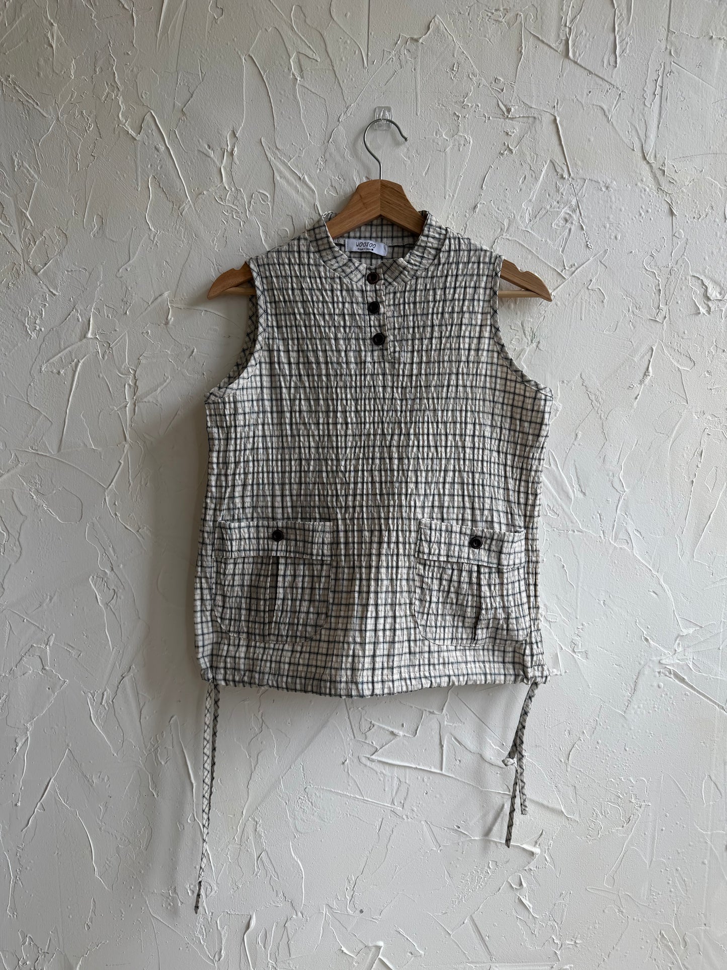 Checkered button pocket vest