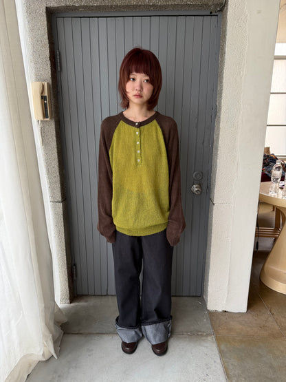 Henley collar knit raglan top