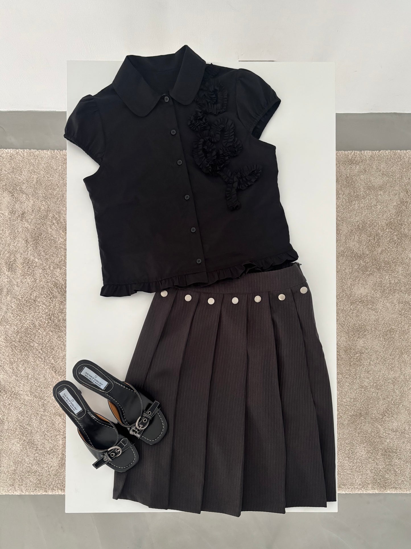 Studded striped suit pleated skirt