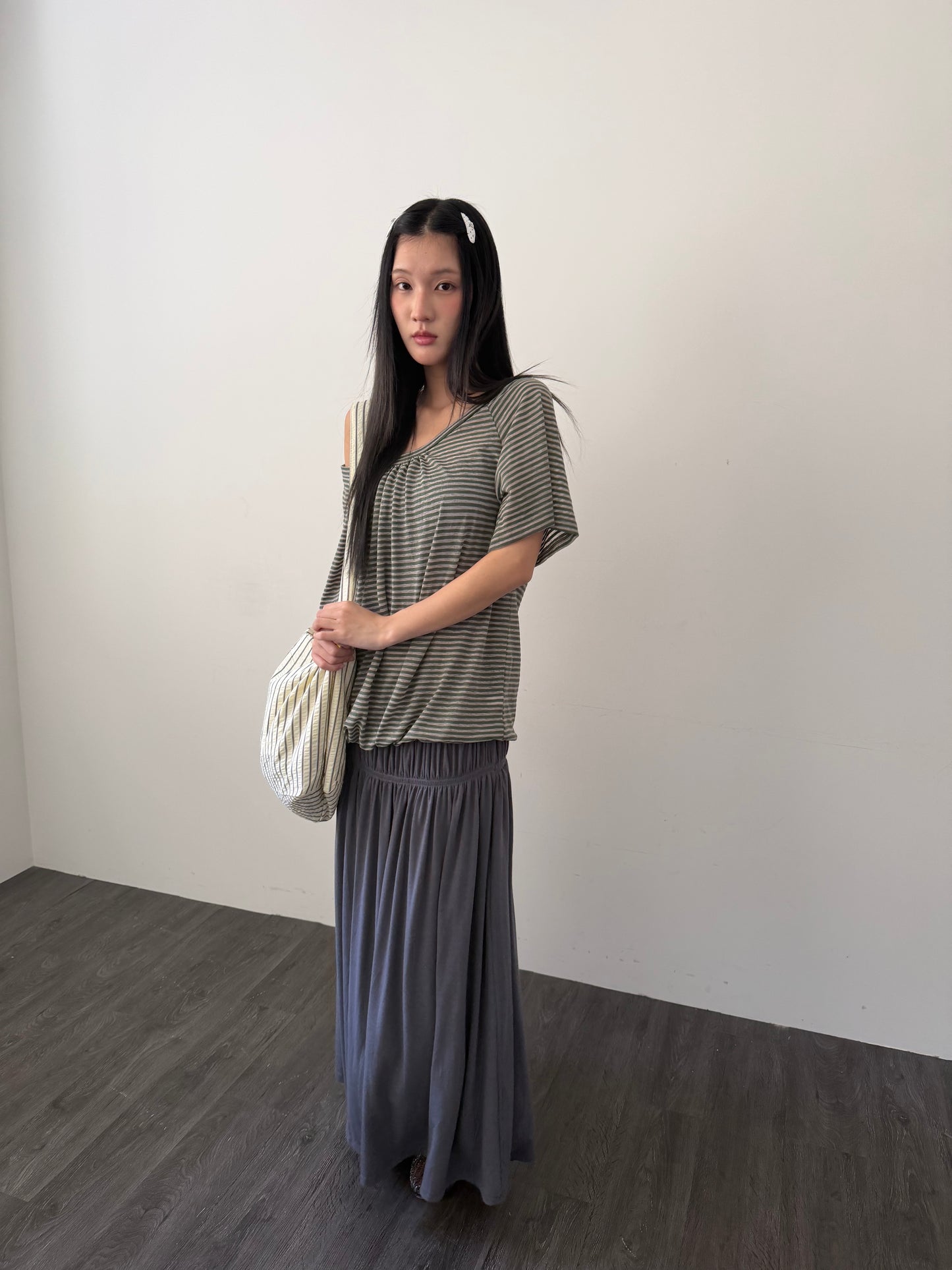 Loose striped long top