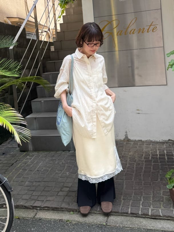 (Sale 至8/23 22:00）Discoat 緞面光澤裙