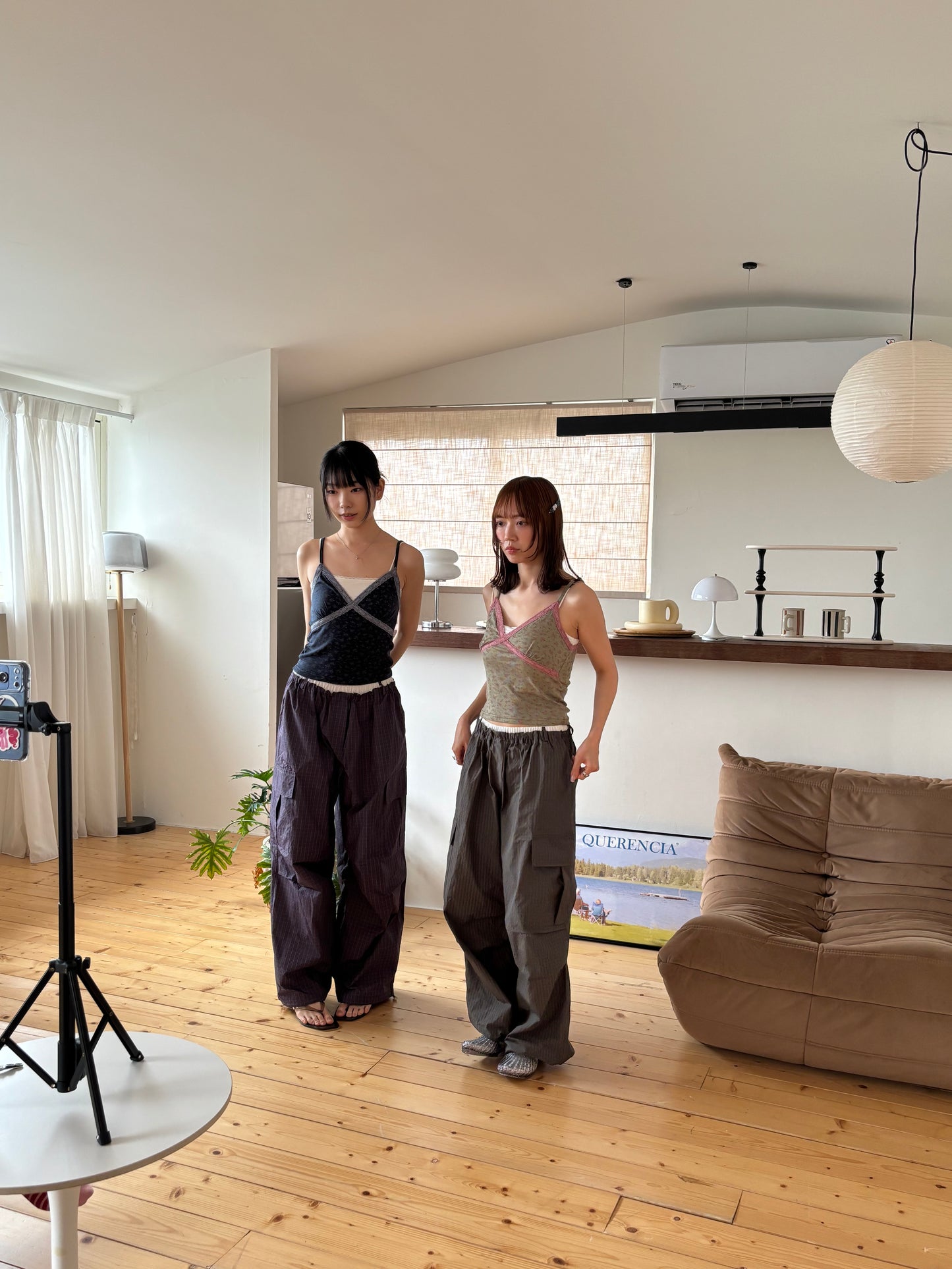 レトロ花柄レースベスト
