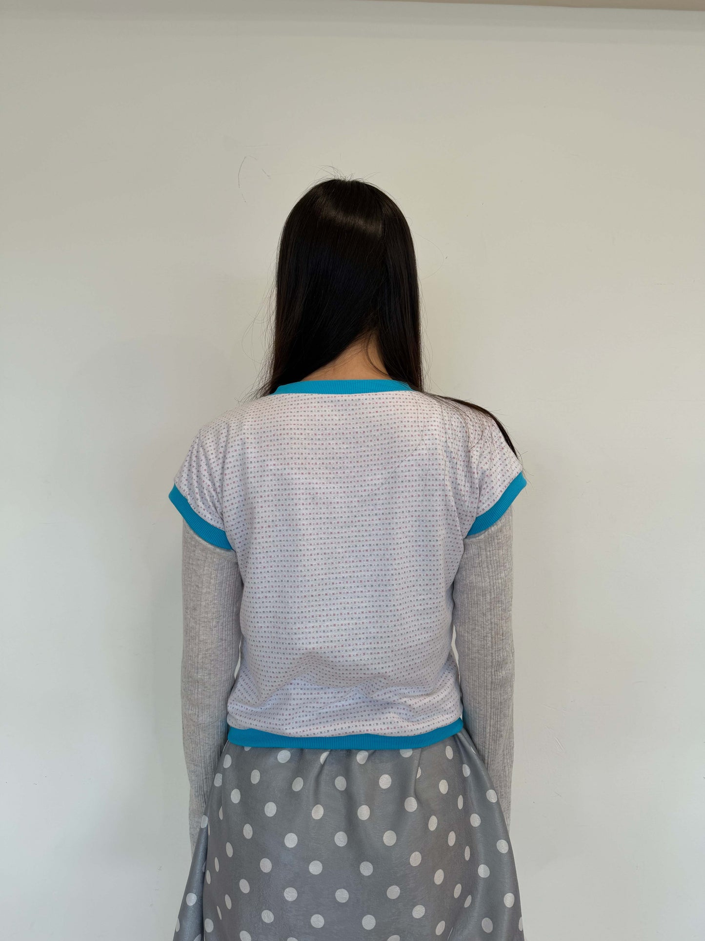Candy-colored short-sleeved V-neck top