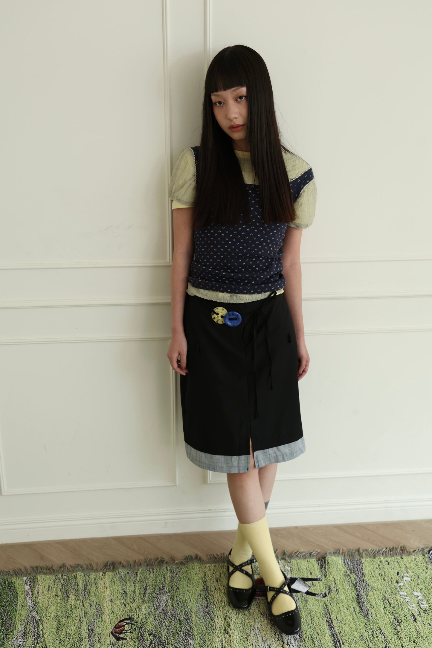 Suit-style plaid skirt