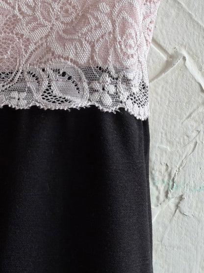 Lace color-blocked cotton skirt