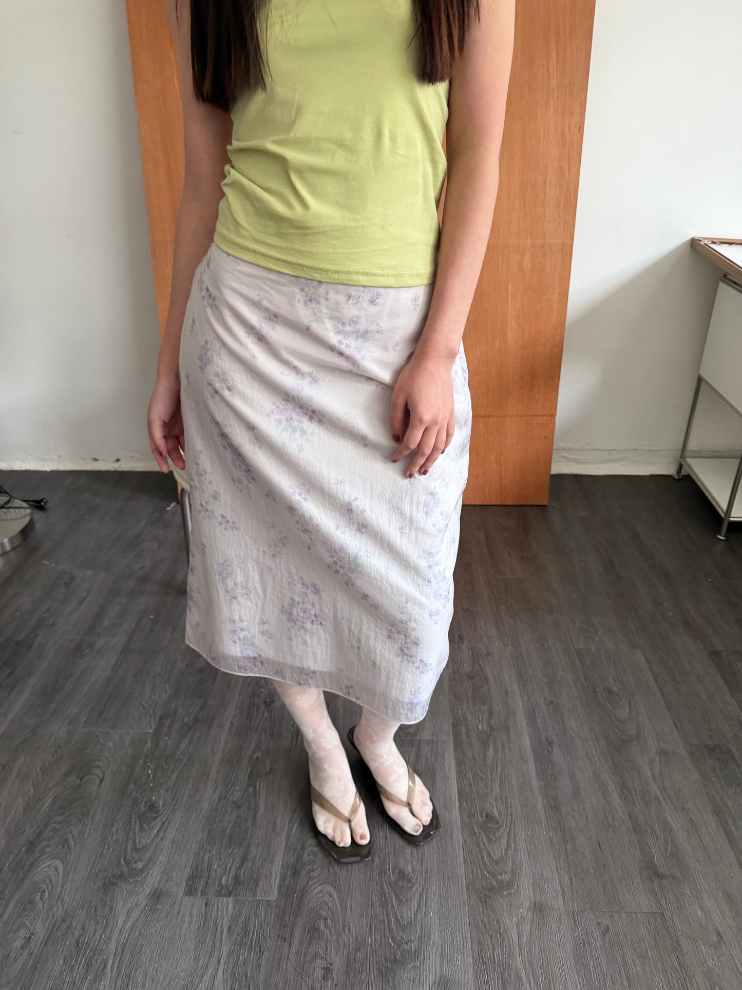Sheer floral straight skirt