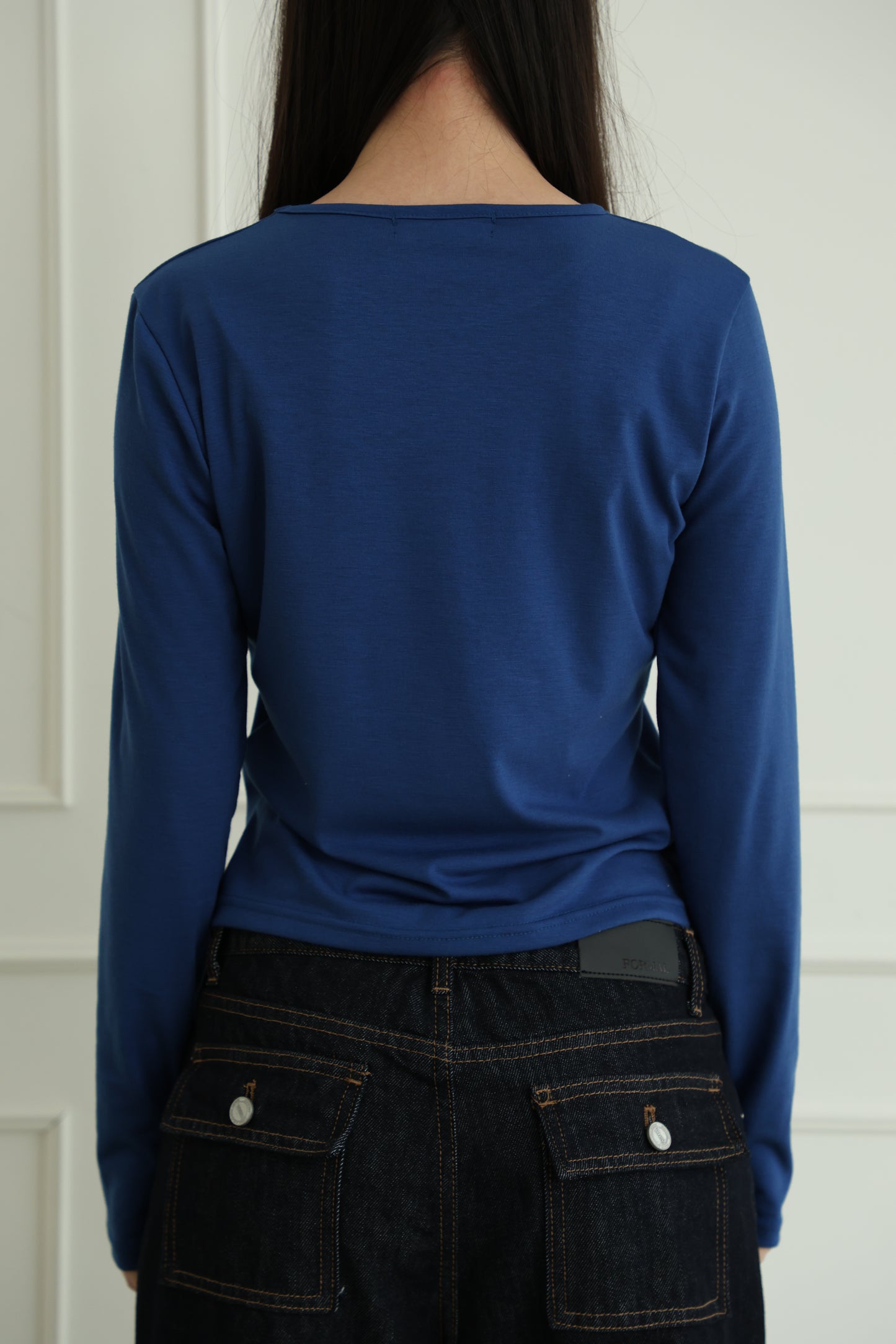 Skin-friendly long-sleeved inner top