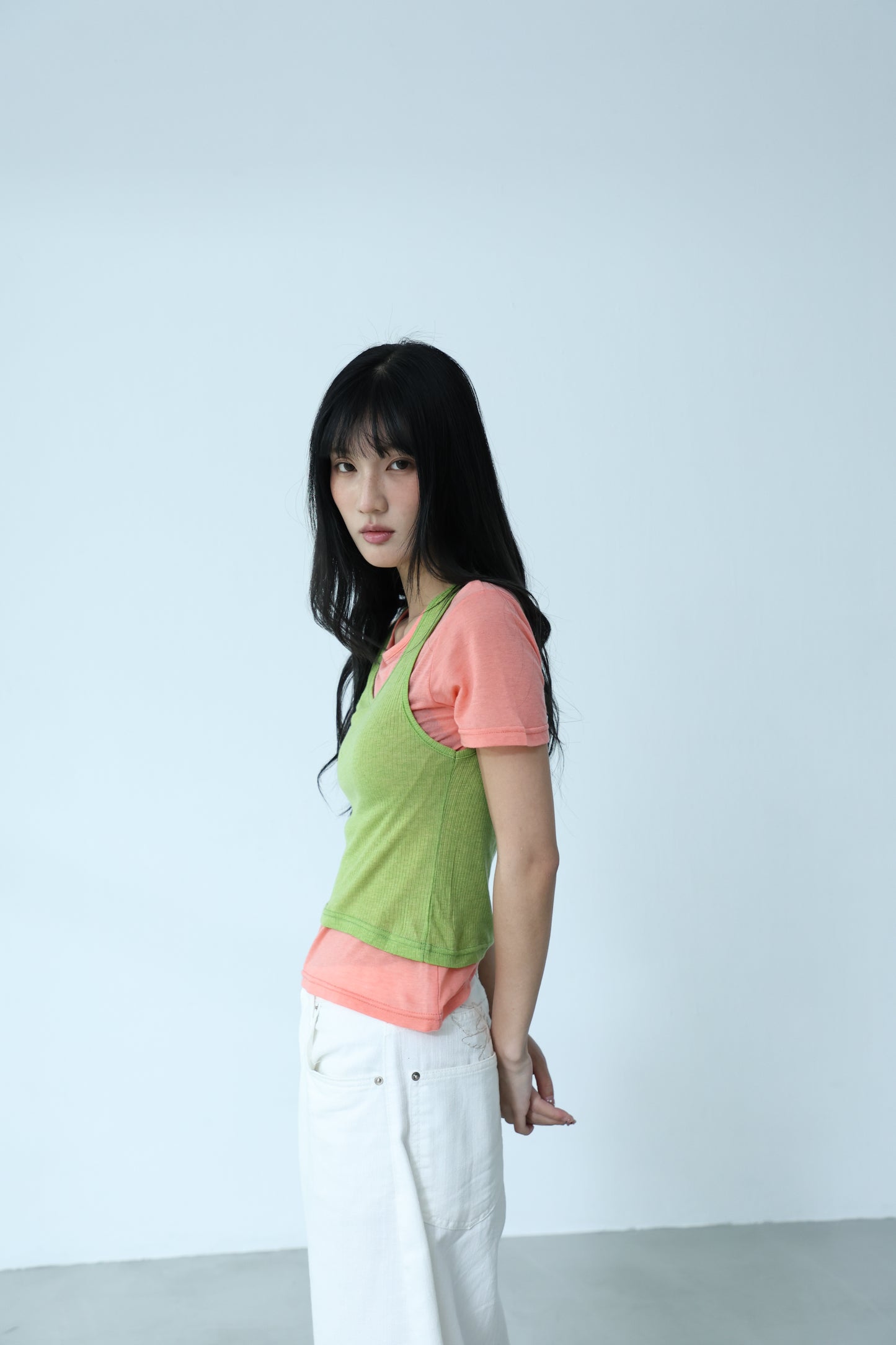 Thin short-sleeved top