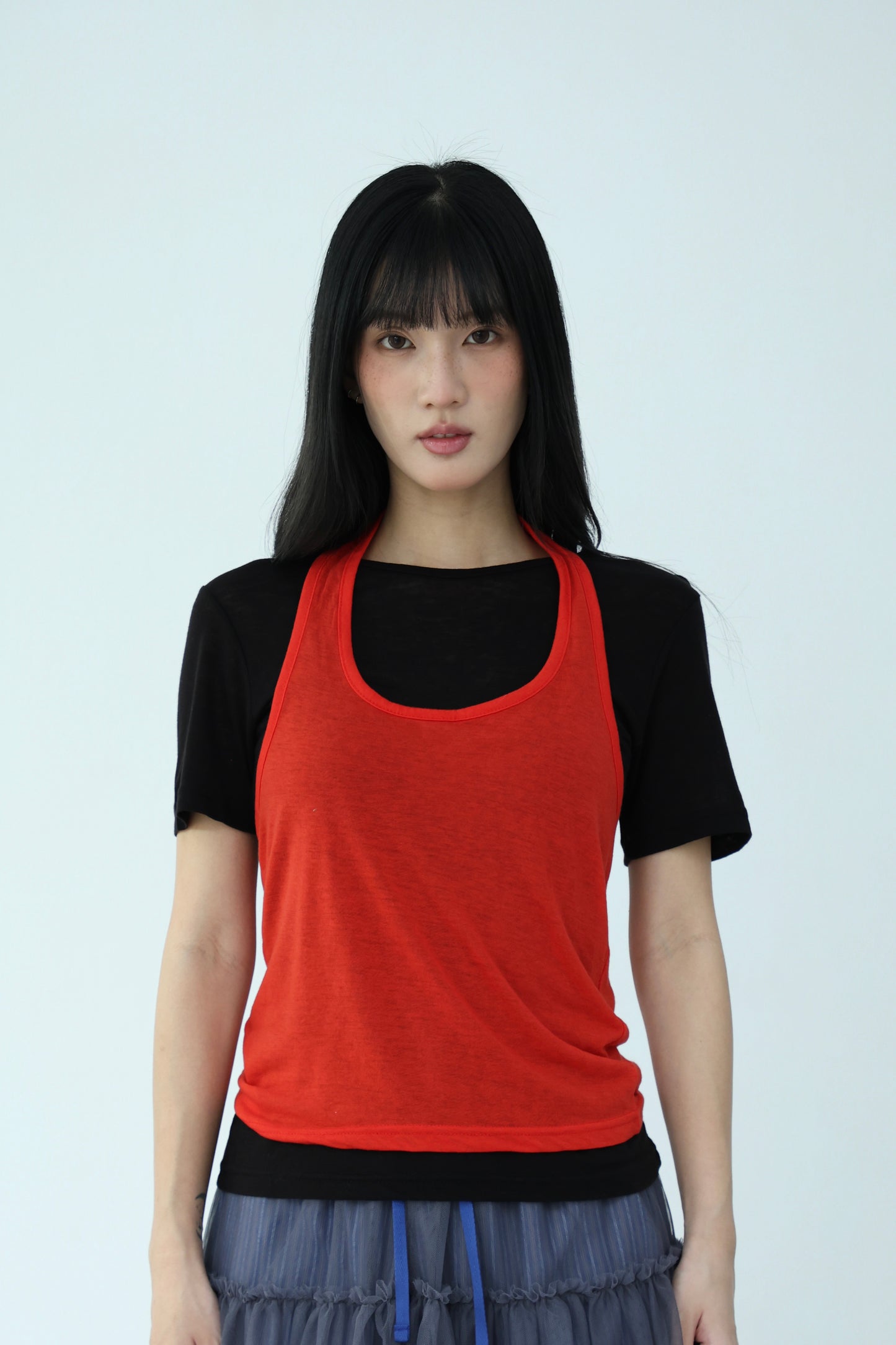 Thin halter neck vest （繞脖背心）