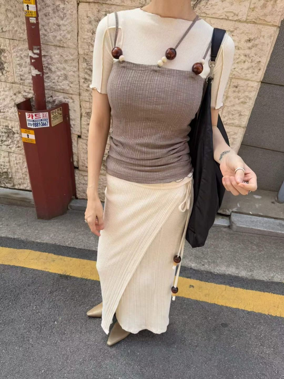 eee  wood bead sleeveless