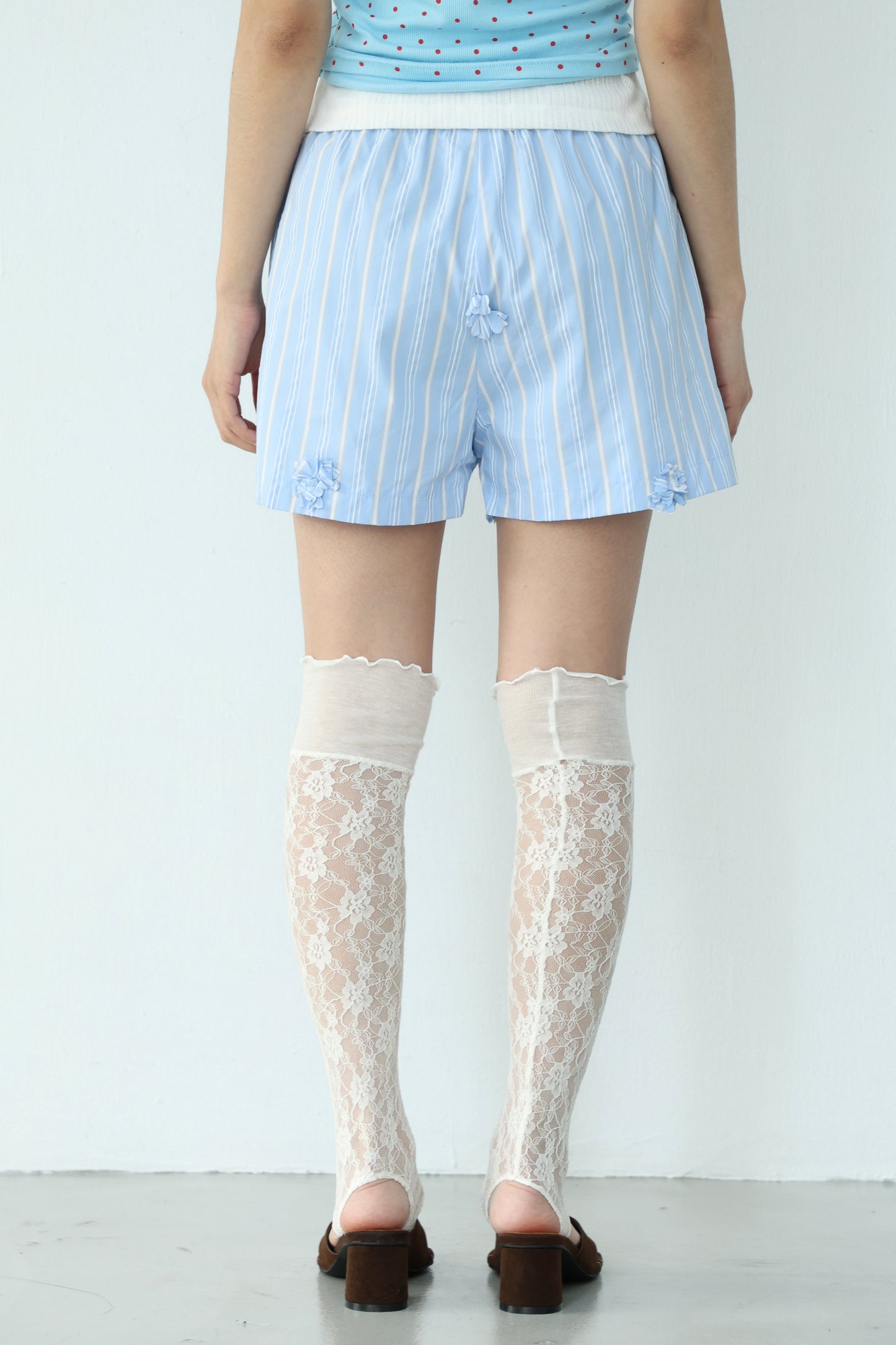 Straight stripe button shorts