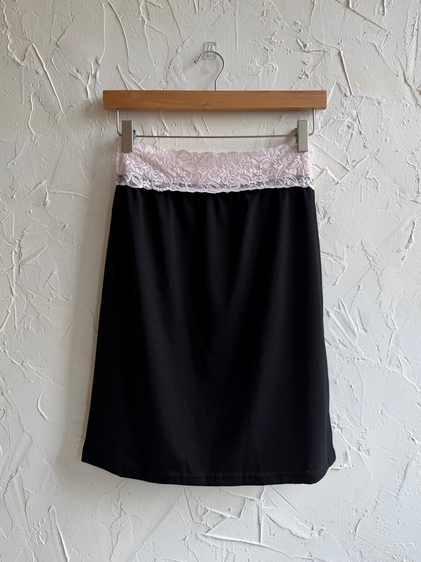 Lace color-blocked cotton skirt