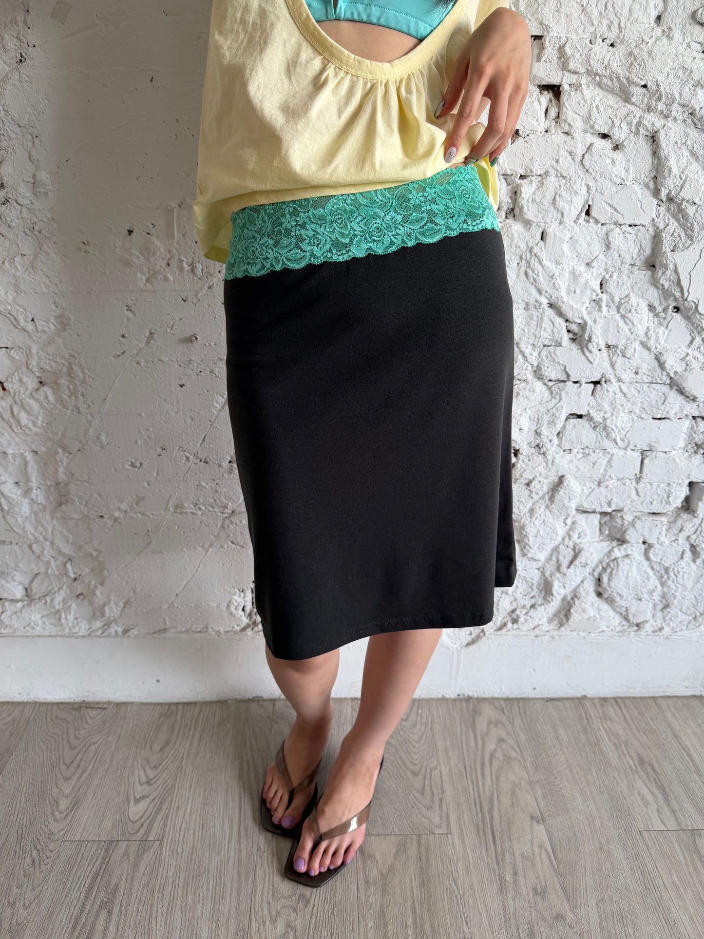 Lace color-blocked cotton skirt