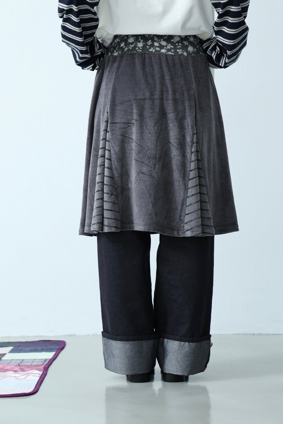 Button-down jeans
