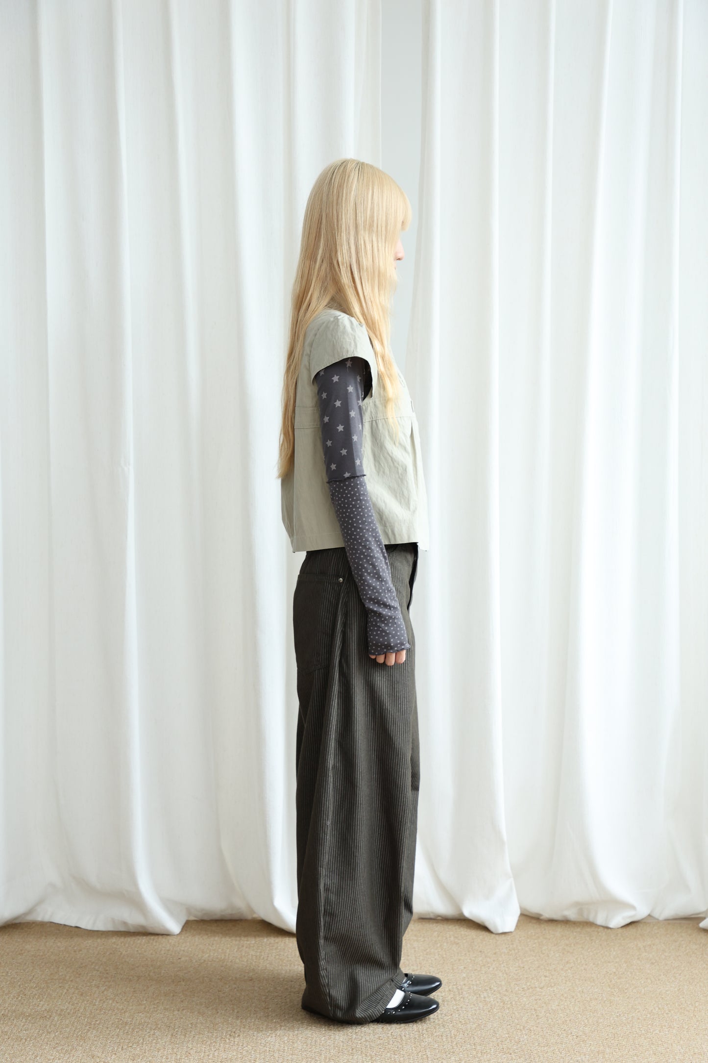 Short-sleeved shirt top