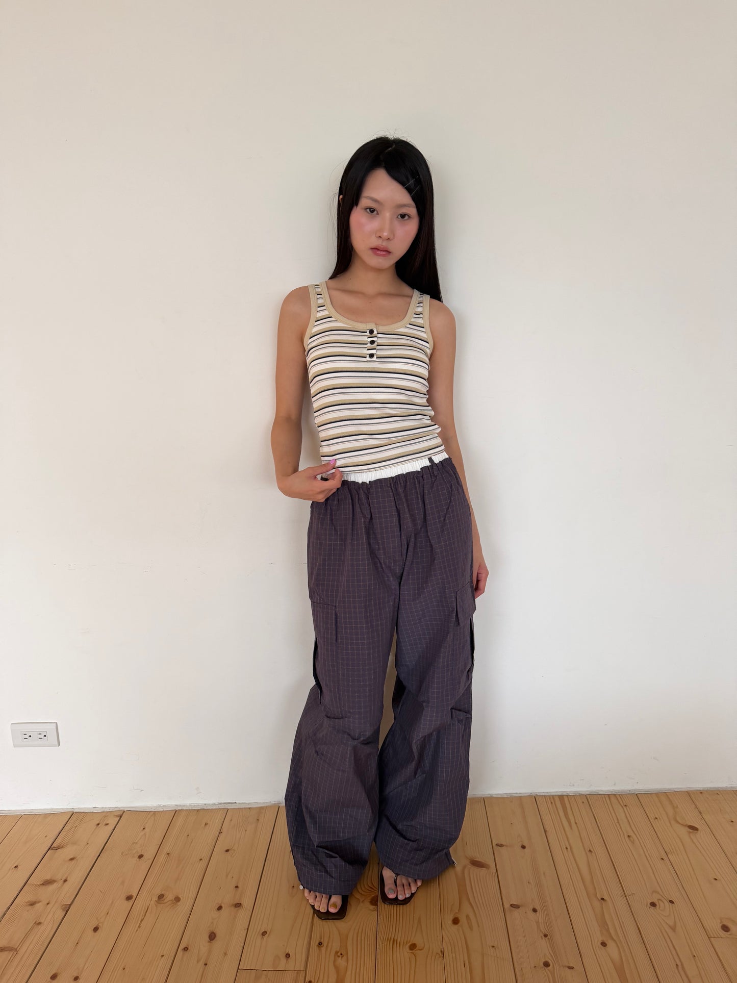 Layered Waist Grid Cargo Pants