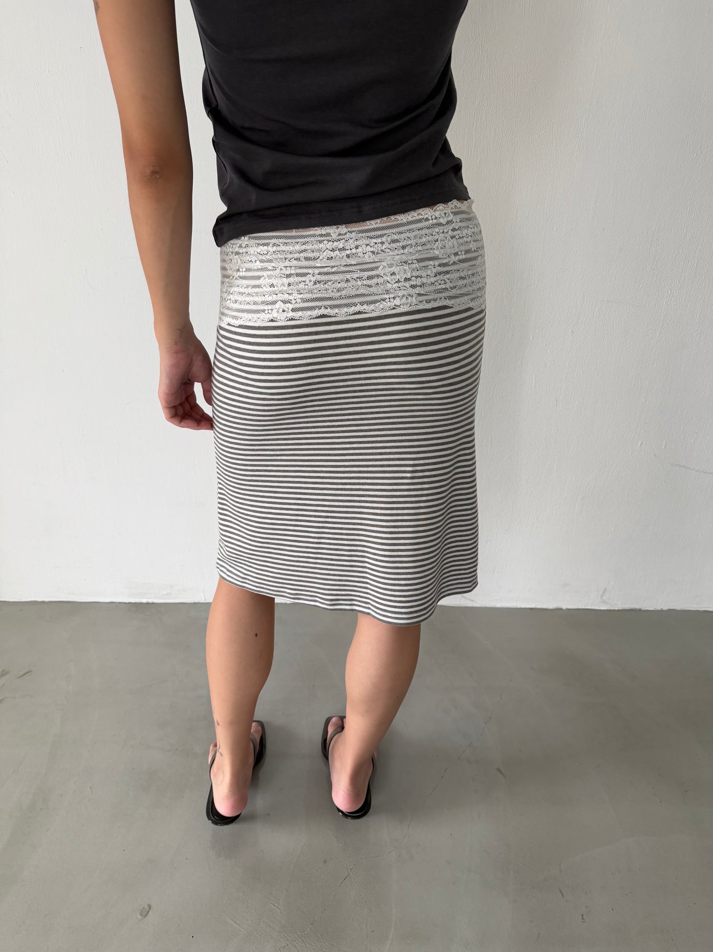 Lace Layering Midi Skirt