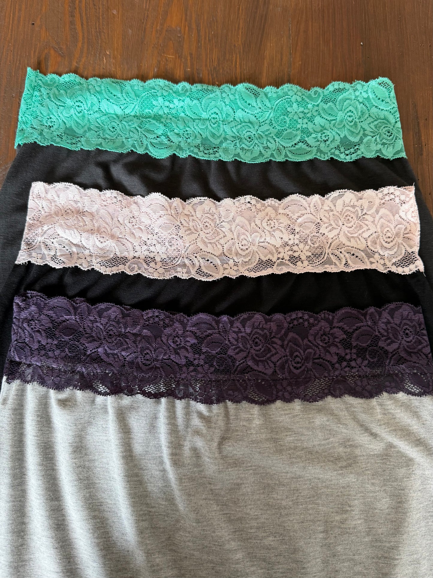 Lace color-blocked cotton skirt