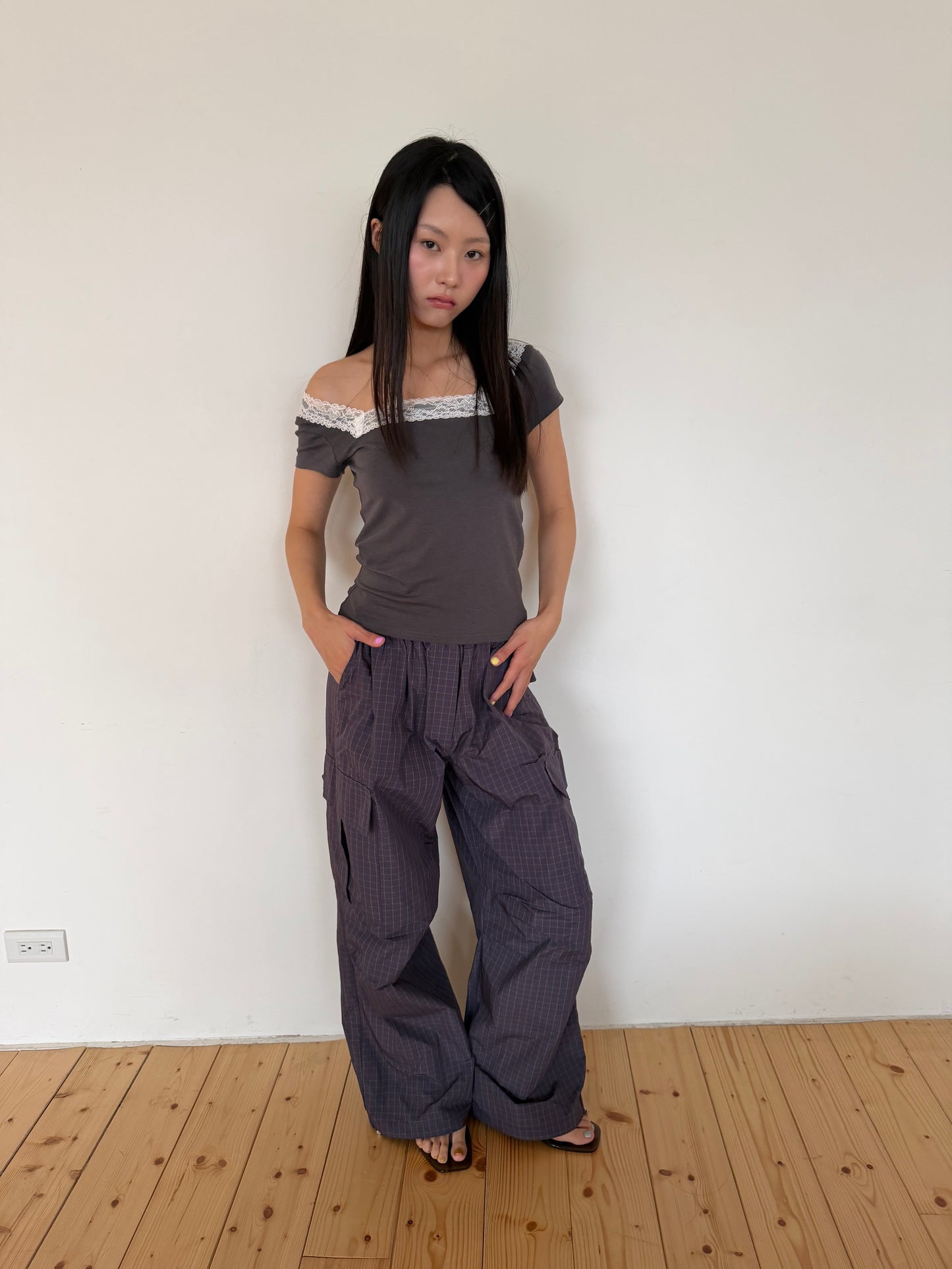 Layered Waist Grid Cargo Pants