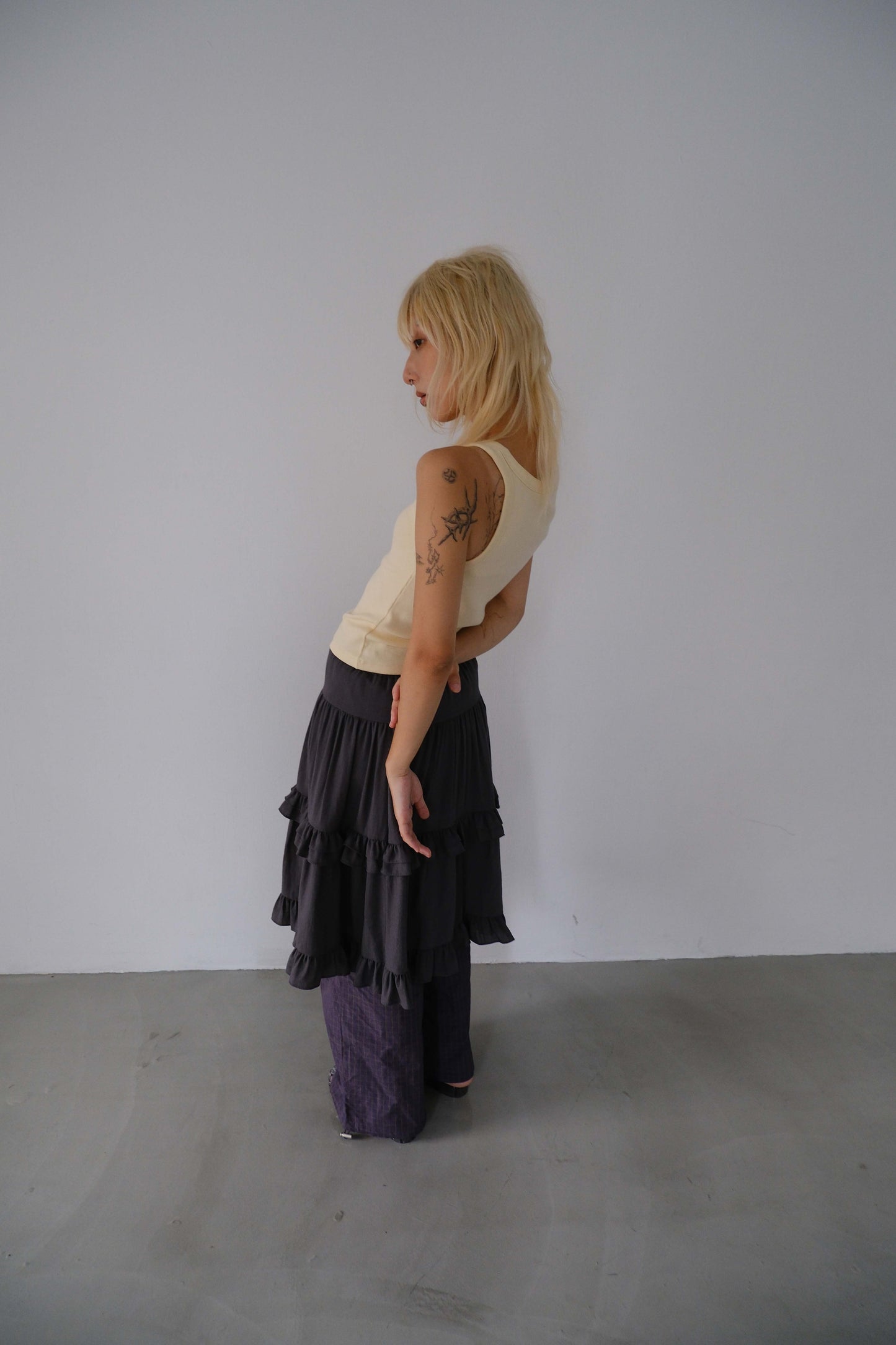 Layered Waist Grid Cargo Pants