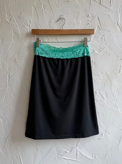Lace color-blocked cotton skirt