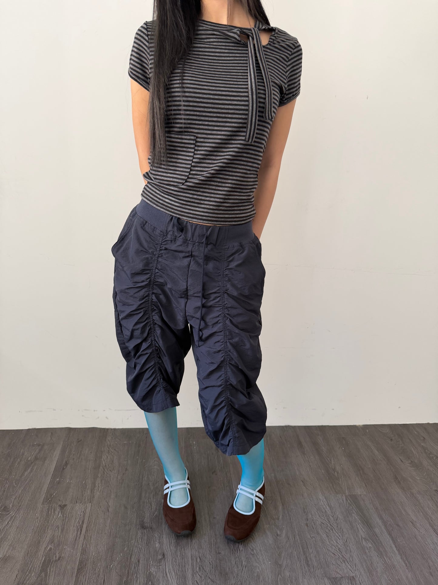 條紋綁帶口袋T恤